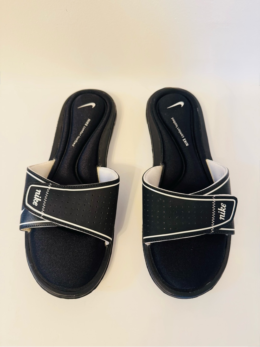 Nike Women’s Comfort Footbed Black Slide Sandals with White Trim
